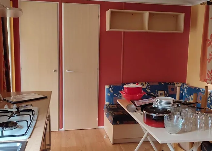 Mobil-home Avec Terrasse - 4 Pers. - Api-1-52-2034 Campsite